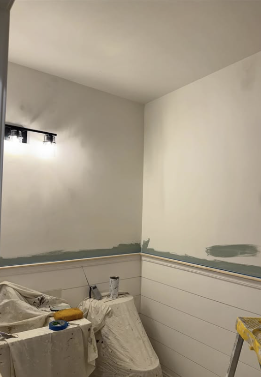 Bathroom before wallpaper installation